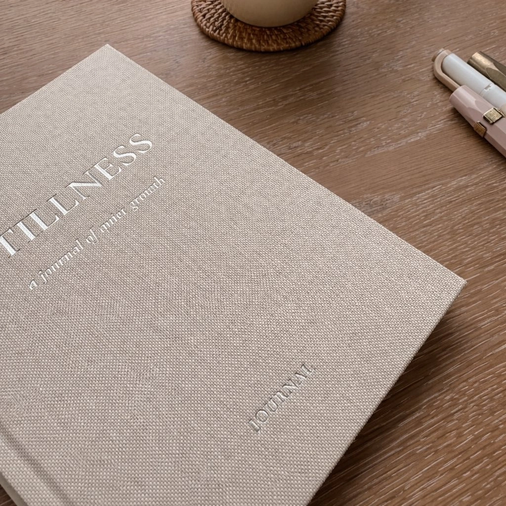 Stillness Journal 自我探索與療癒書寫筆記本
